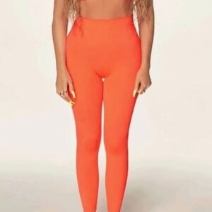 #019 Good American Bright Orange Leggings